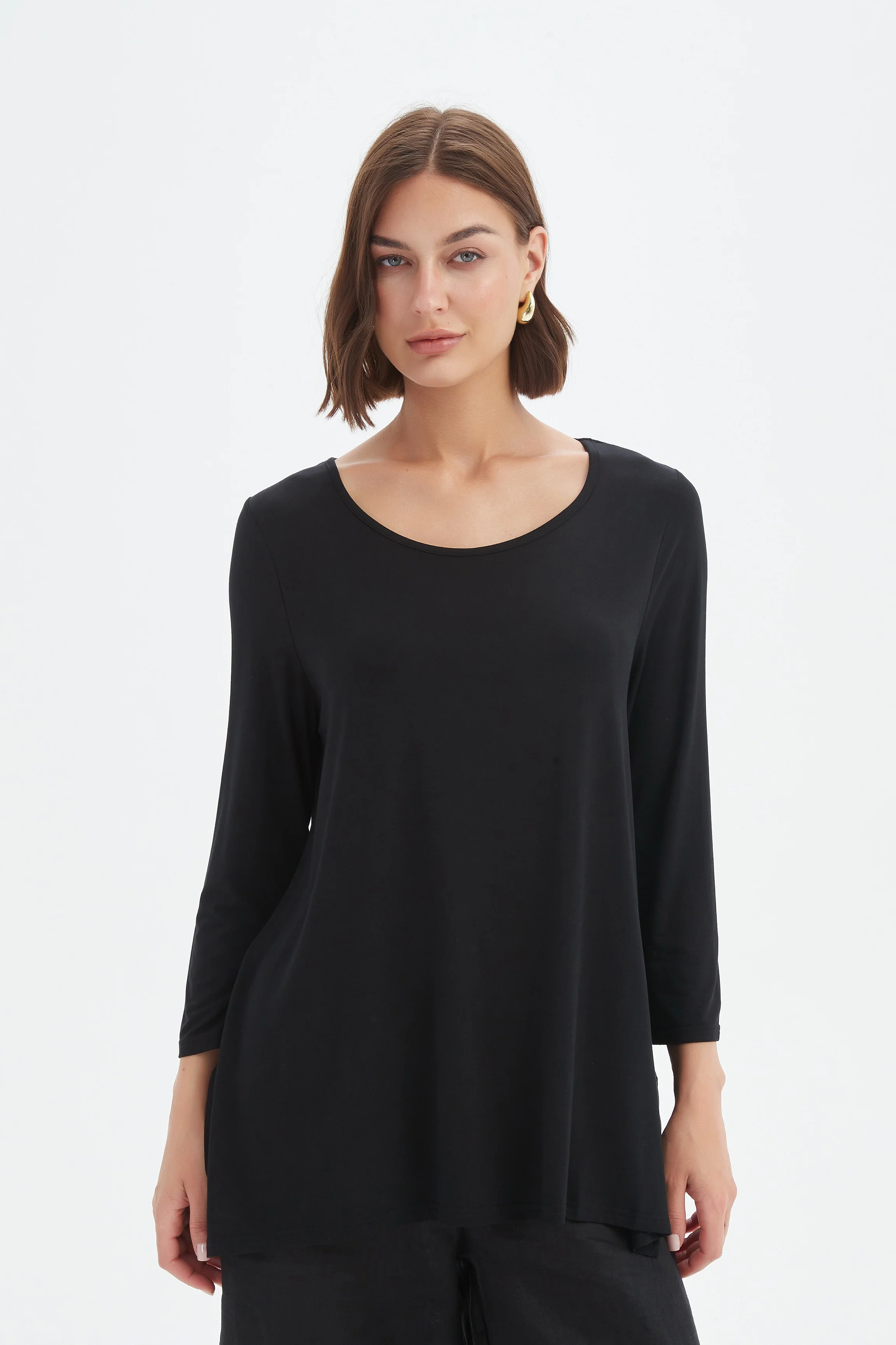 3/4 SLEEVE HANKY HEM TEE - Image 21