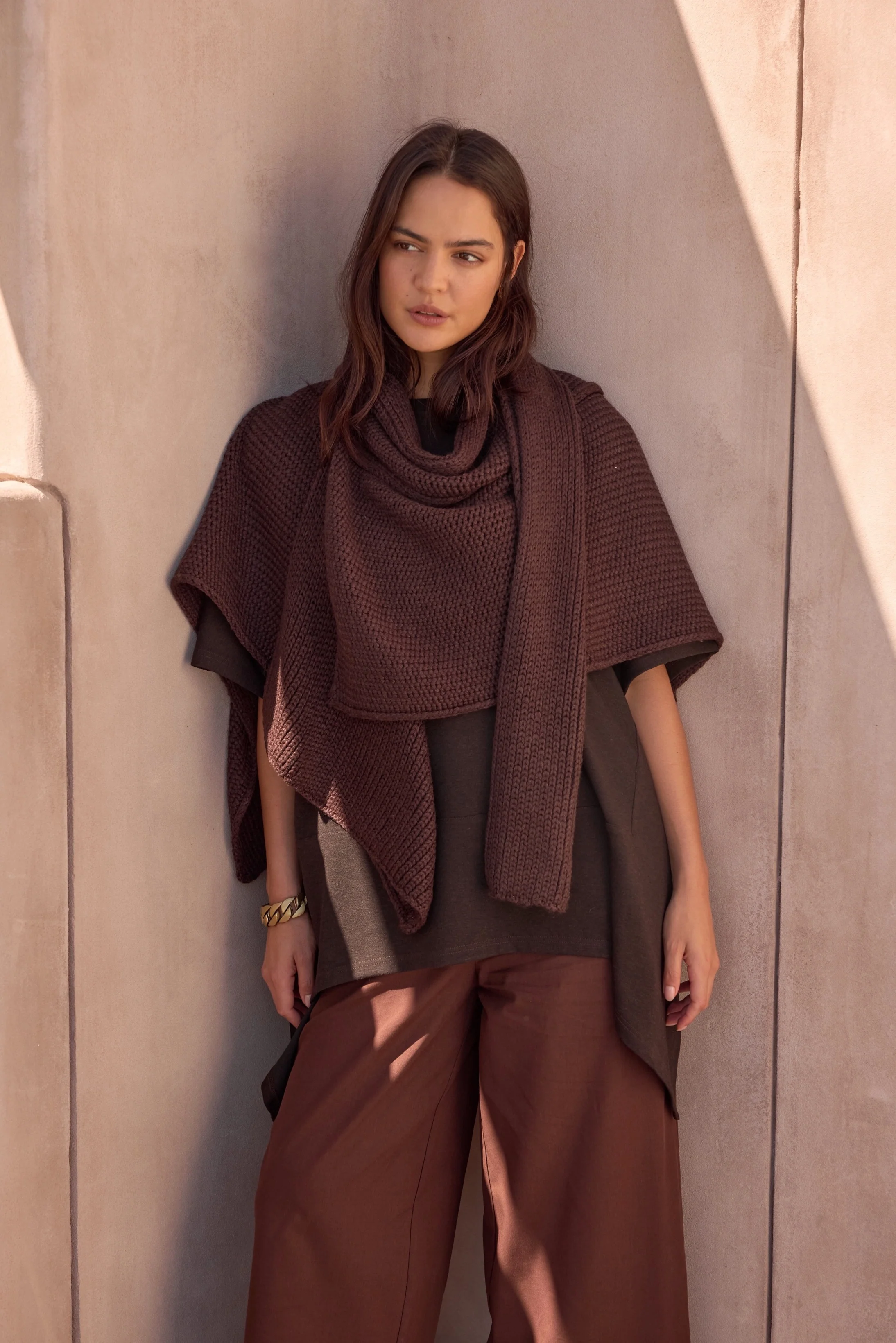 ASYMMETRIC WRAP KNIT