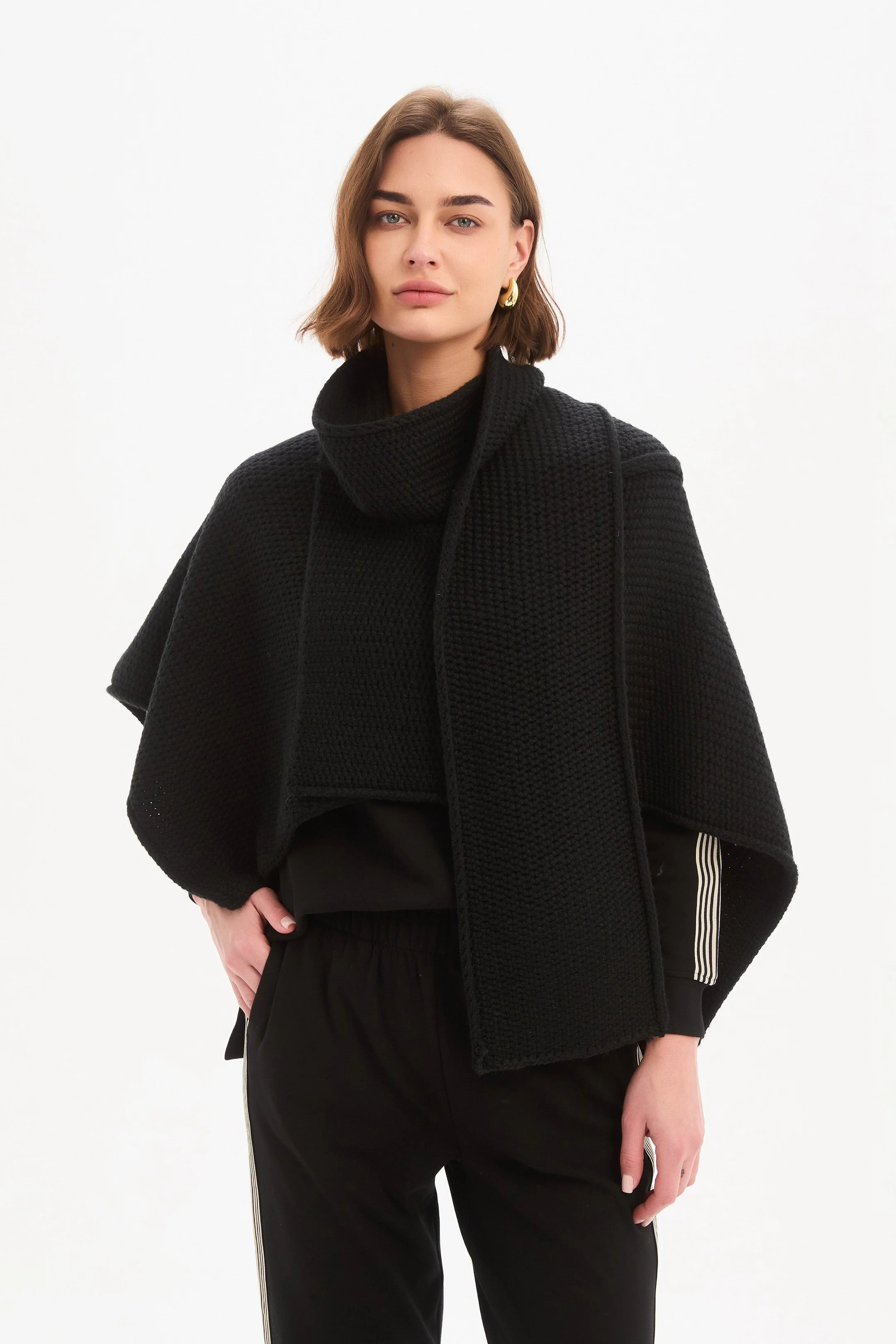 ASYMMETRIC WRAP KNIT - Image 13