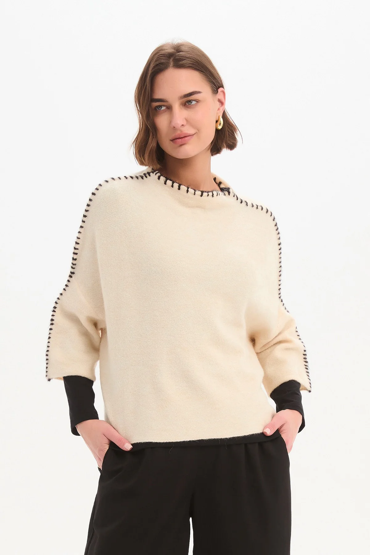 CONTRAST STITCH DETAIL KNIT - Image 3