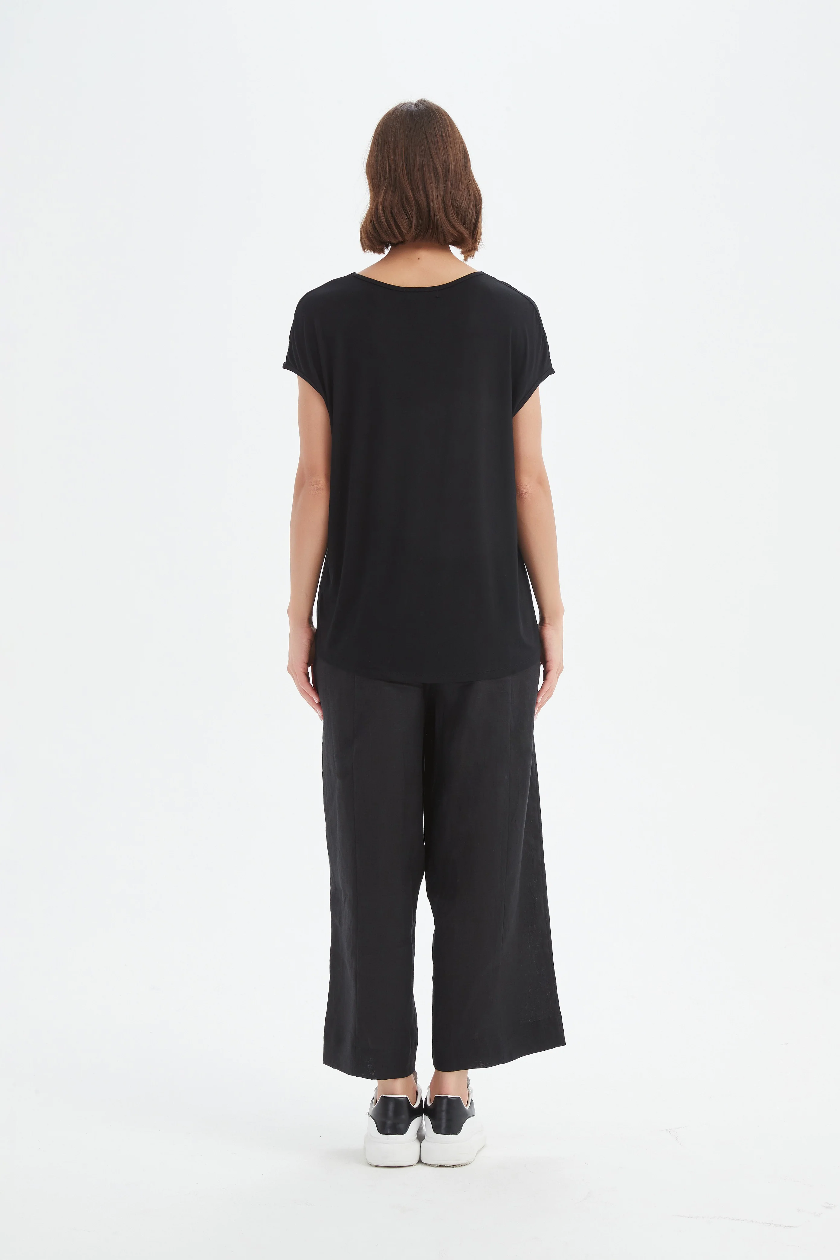 DEEP V CAP SLEEVE TEE - Image 25