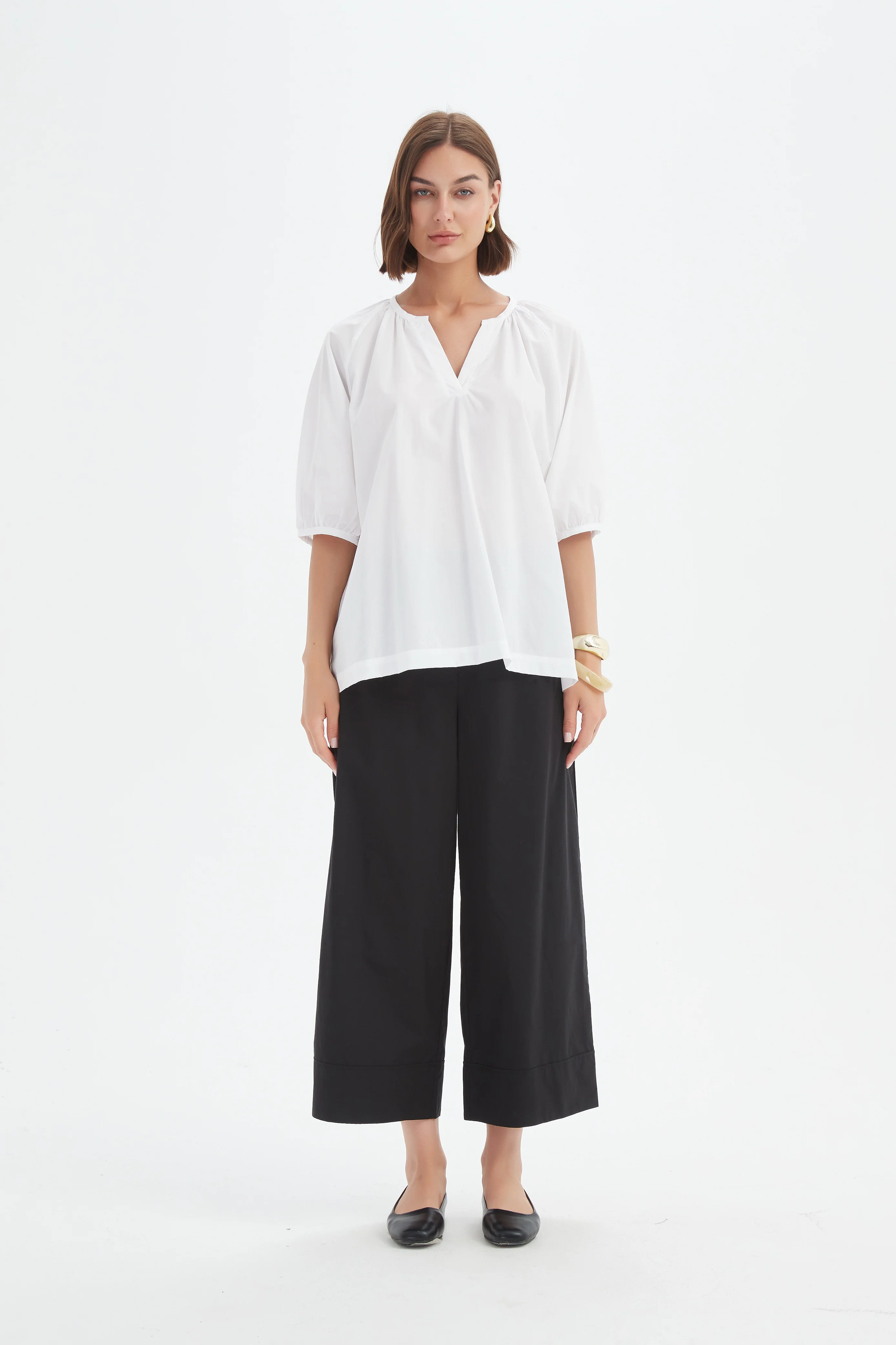 GATHERED NOTCH NECK TOP - Image 20
