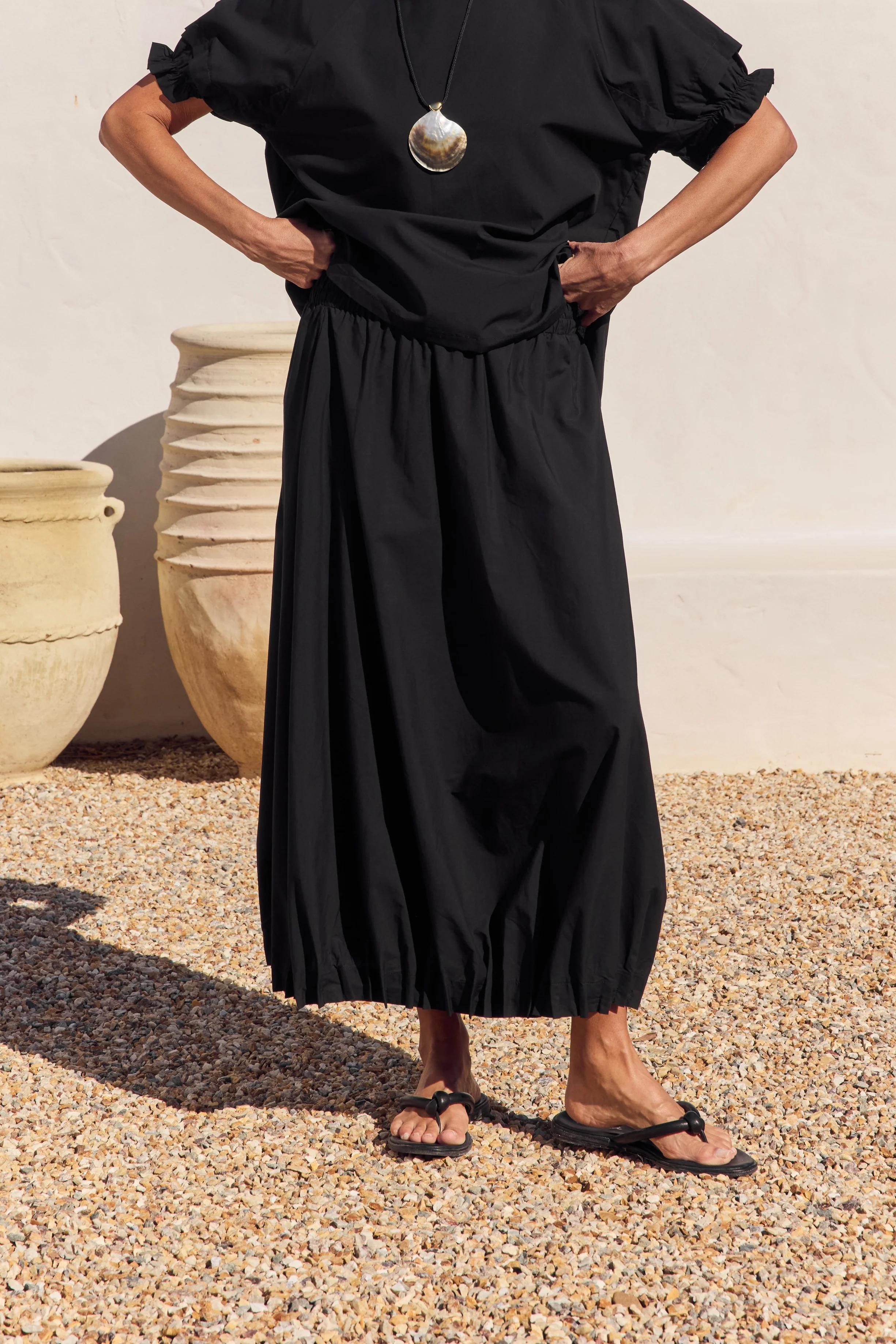 PIN TUCK HEM SKIRT