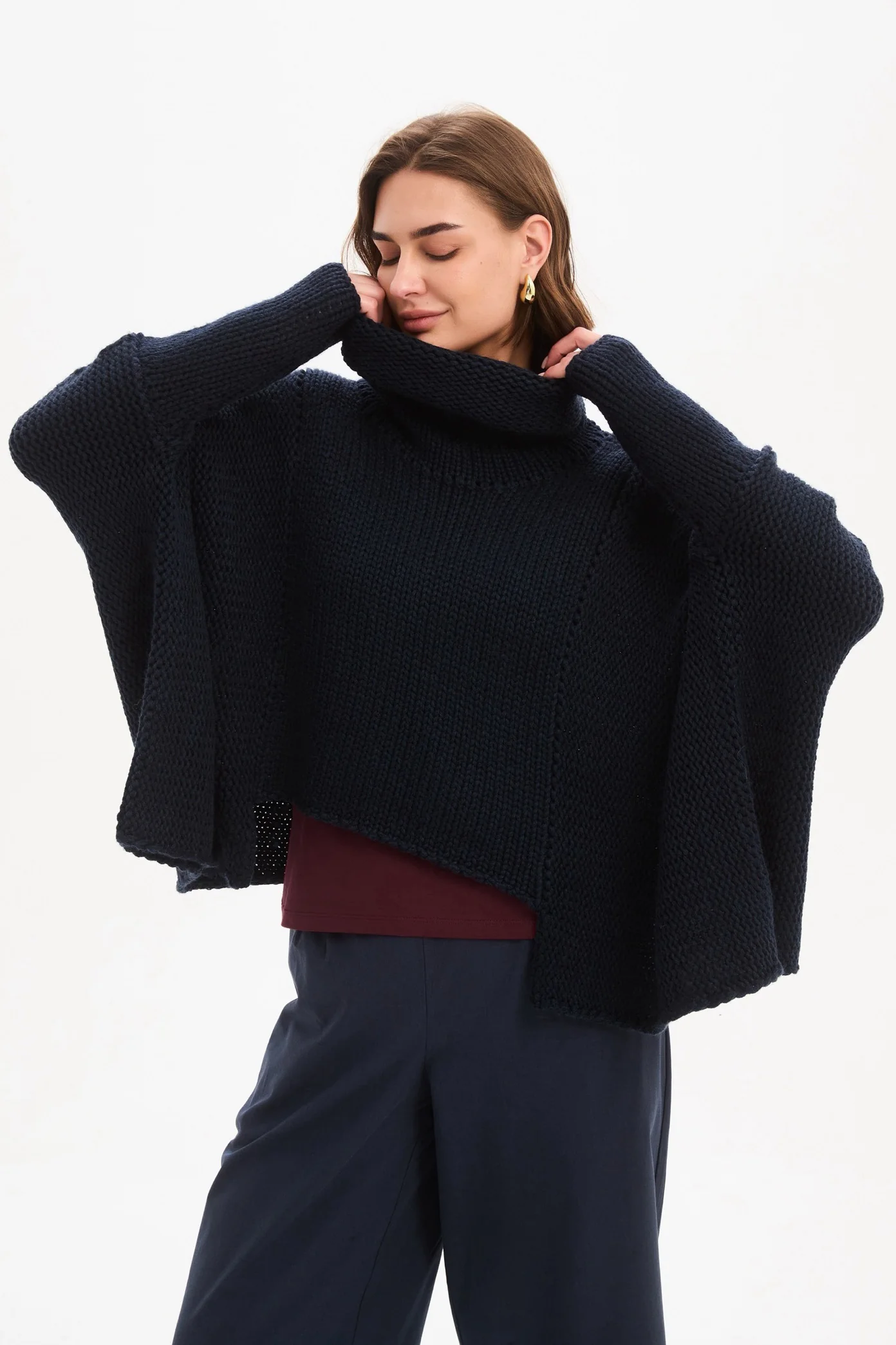 STEP HEM CROP KNIT - Image 13