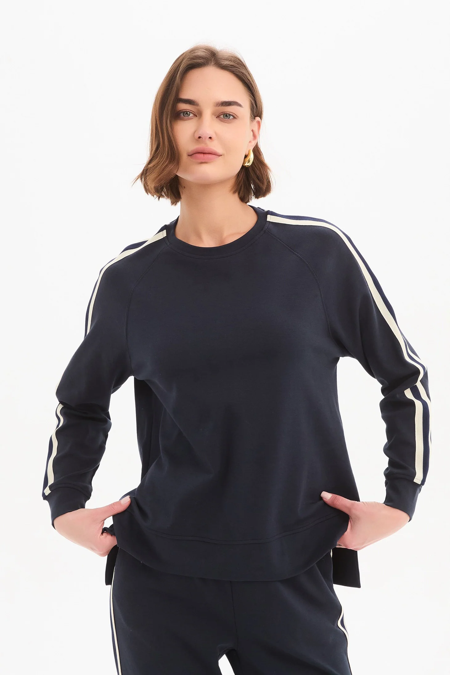STRIPE SLEEVE SWEAT