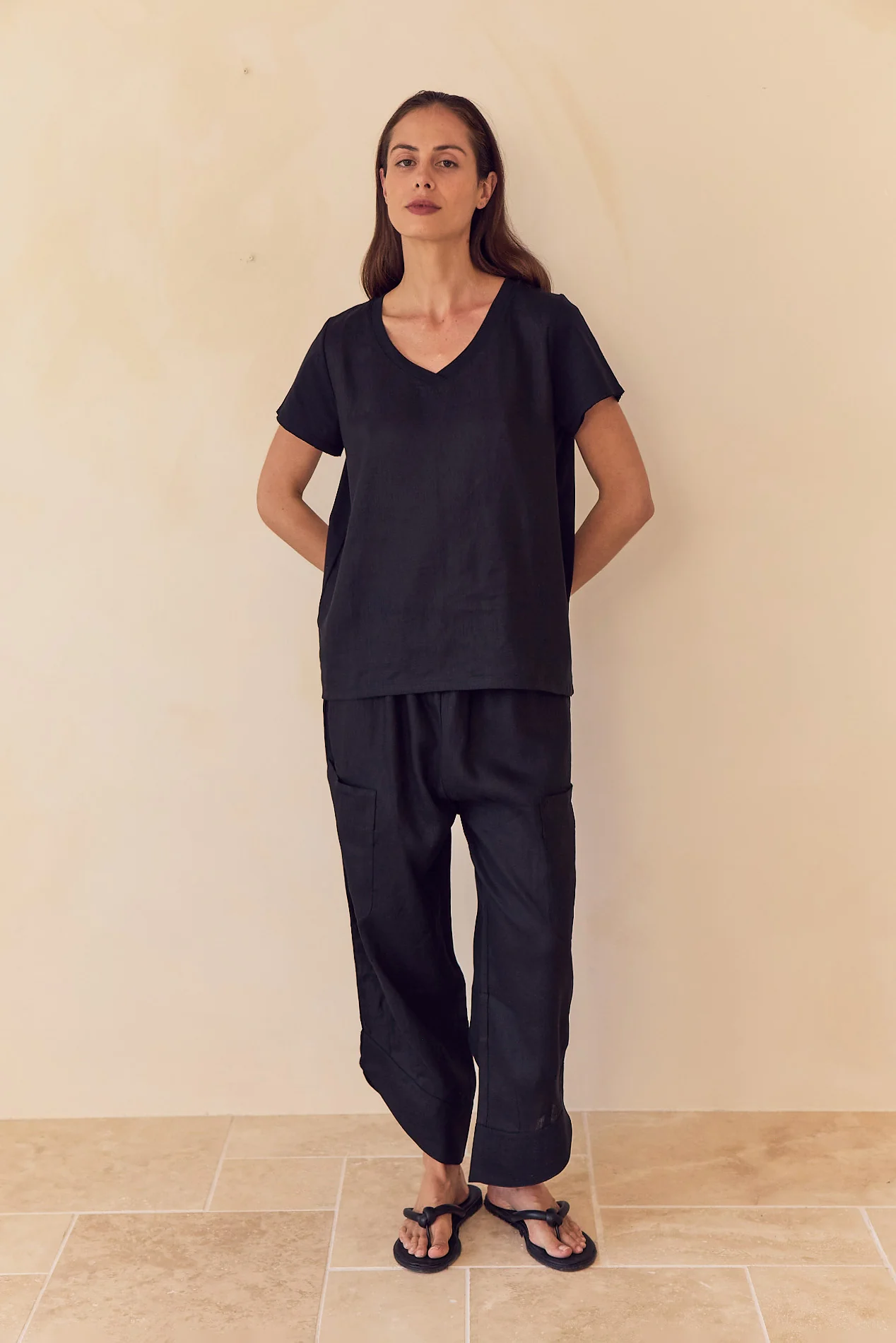 V NECK LINEN COMBI TOP - Image 8