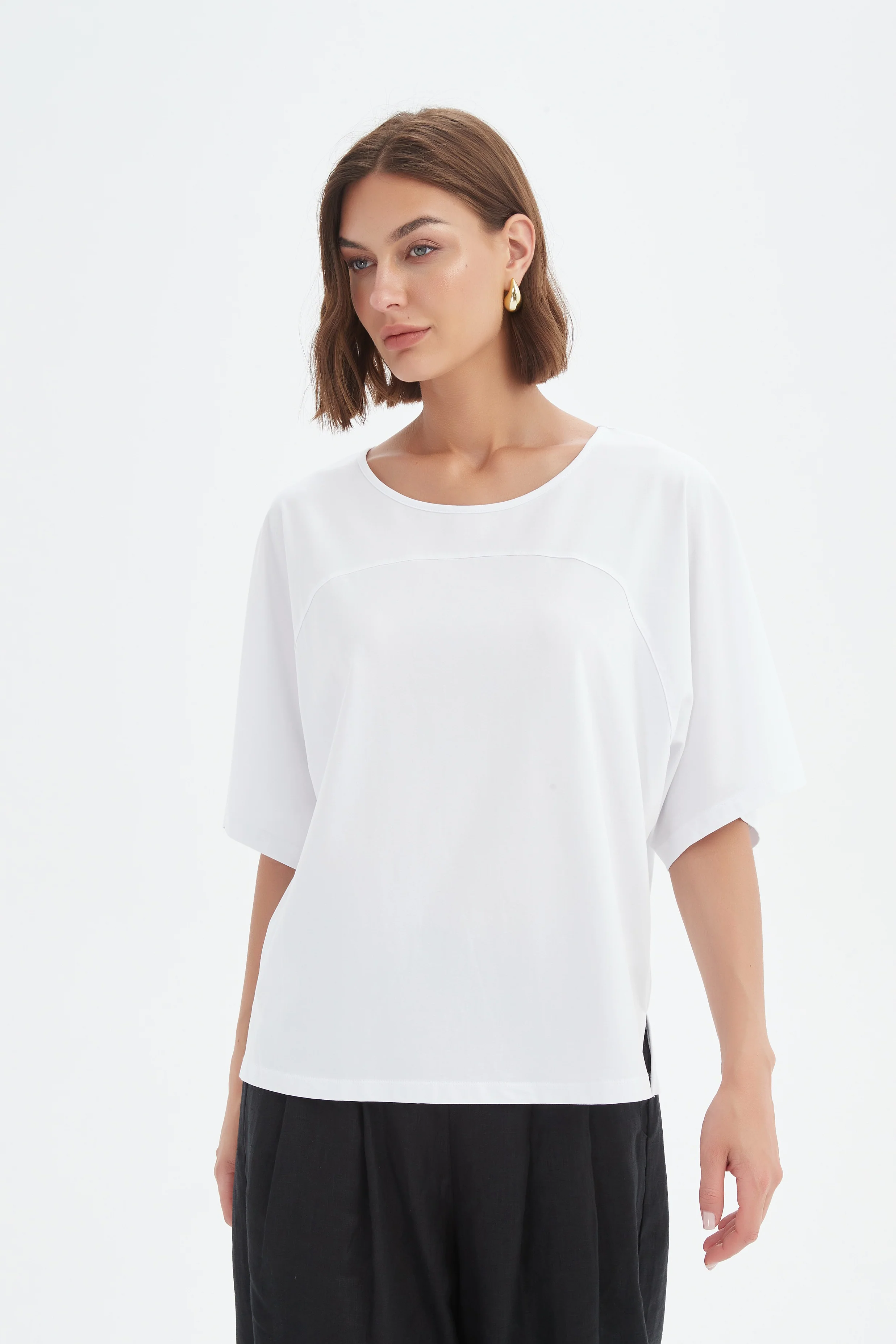 WIDE SLEEVE YOKE TEE - Image 6