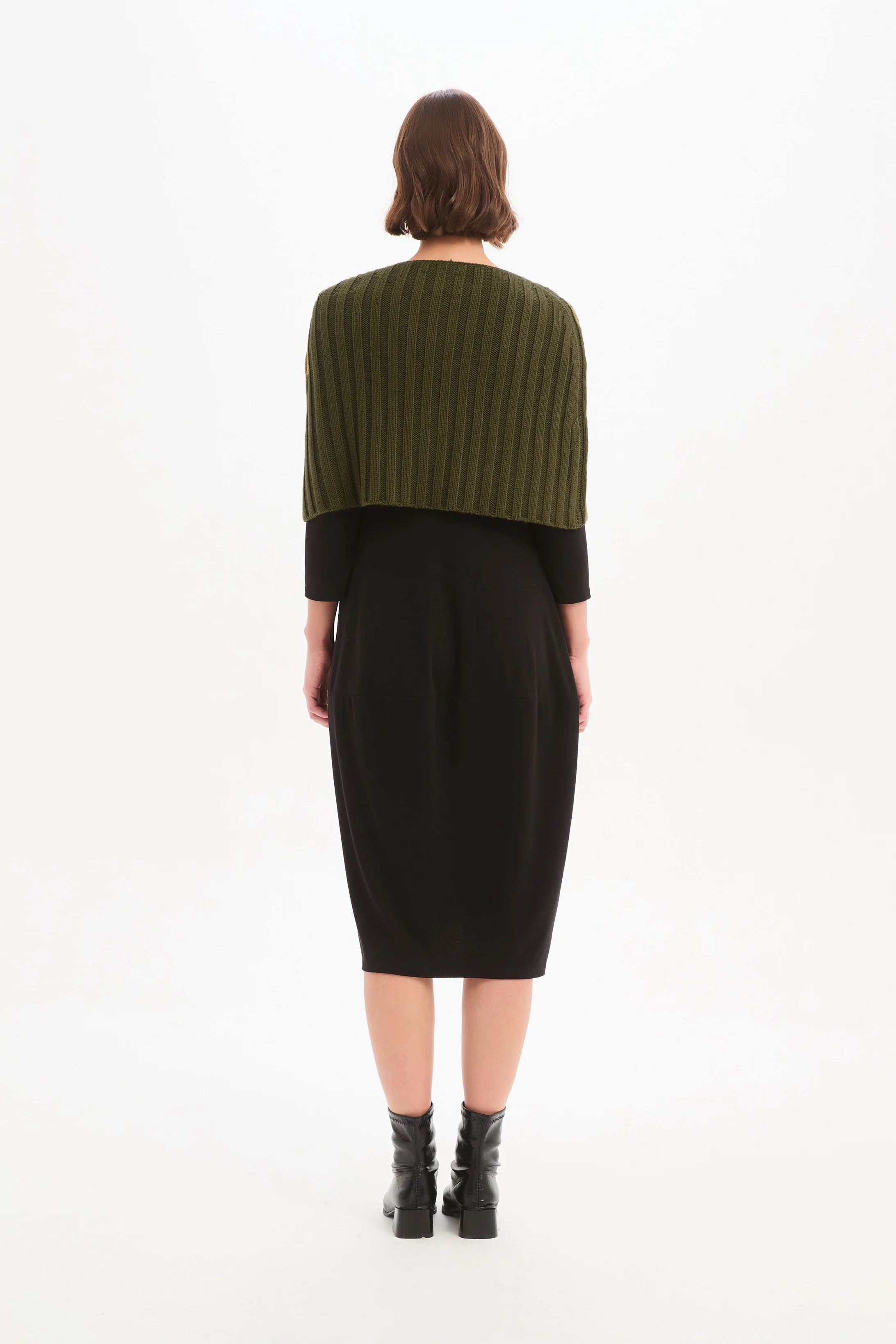 ZIP THROUGH KNIT SHAWL - Image 15